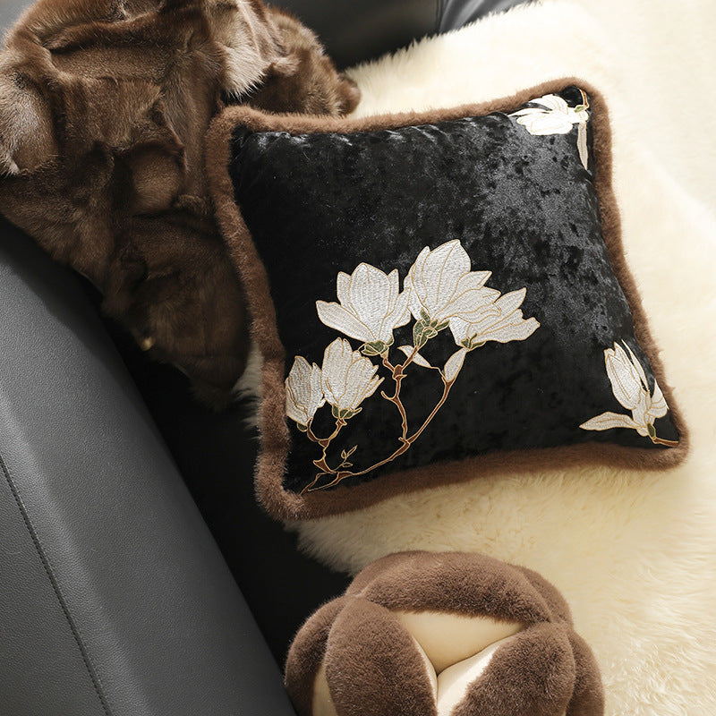 Square velvet decorative pillowcase with magnolia embroidery and faux fur trim Kalsten