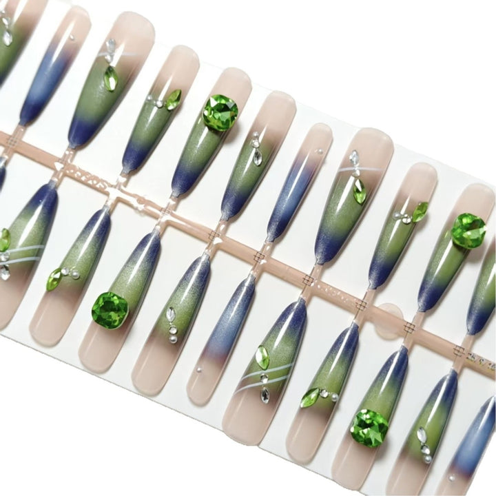 Artificial nails with elegant gradient color and glitter accents Kalsten