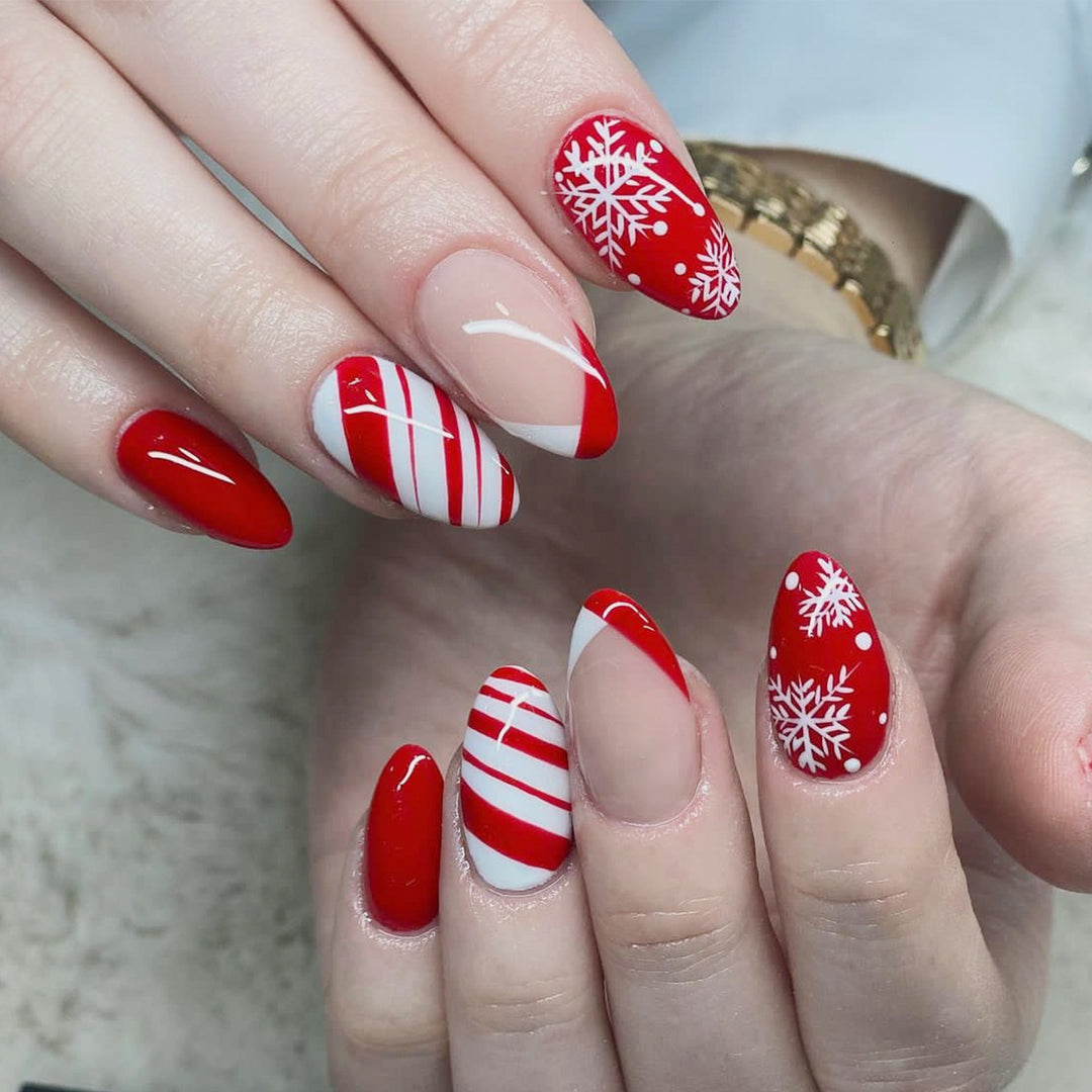 Holiday-Inspired Acrylic Nail Art Kalsten