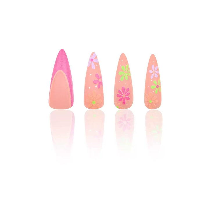 Artificial nail set with playful flower design and elegant high-gloss finish Kalsten
