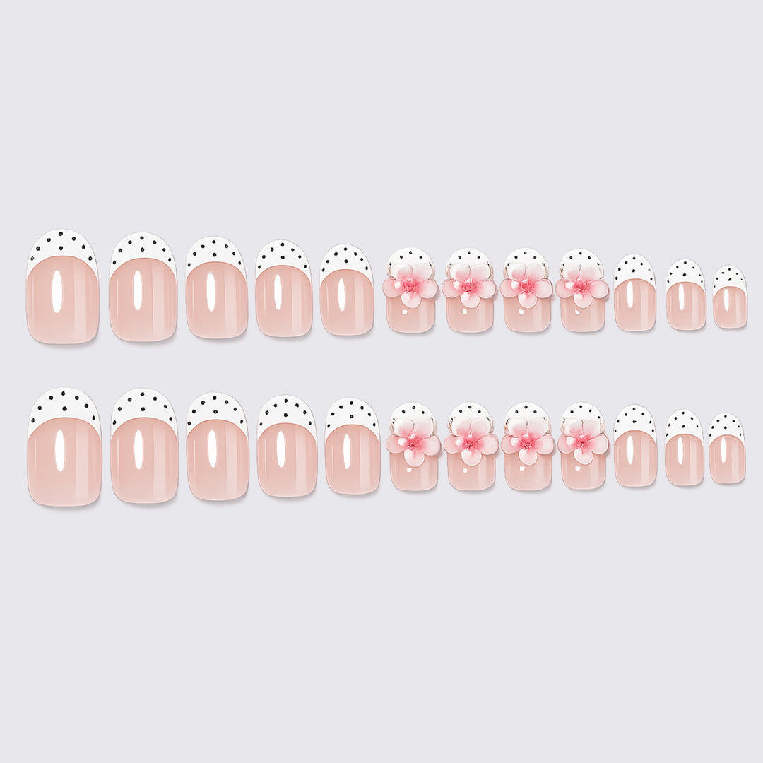Detailed Floral Design Press-On Nails kalsten