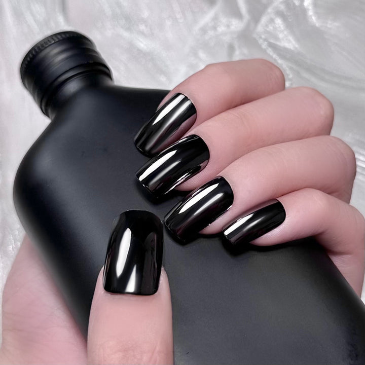 Glossy Press-On Nail Set Kalsten