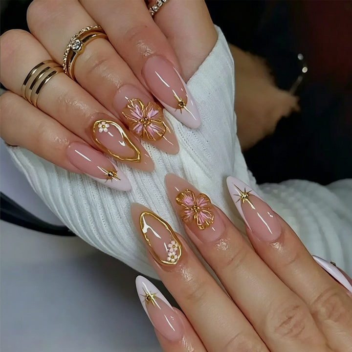 Artificial nail set with elegant floral and glamorous details Kalsten
