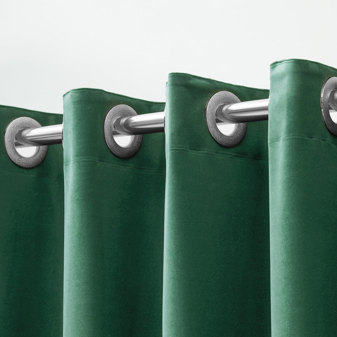 Velvet Grommet Top Curtain Kalsten