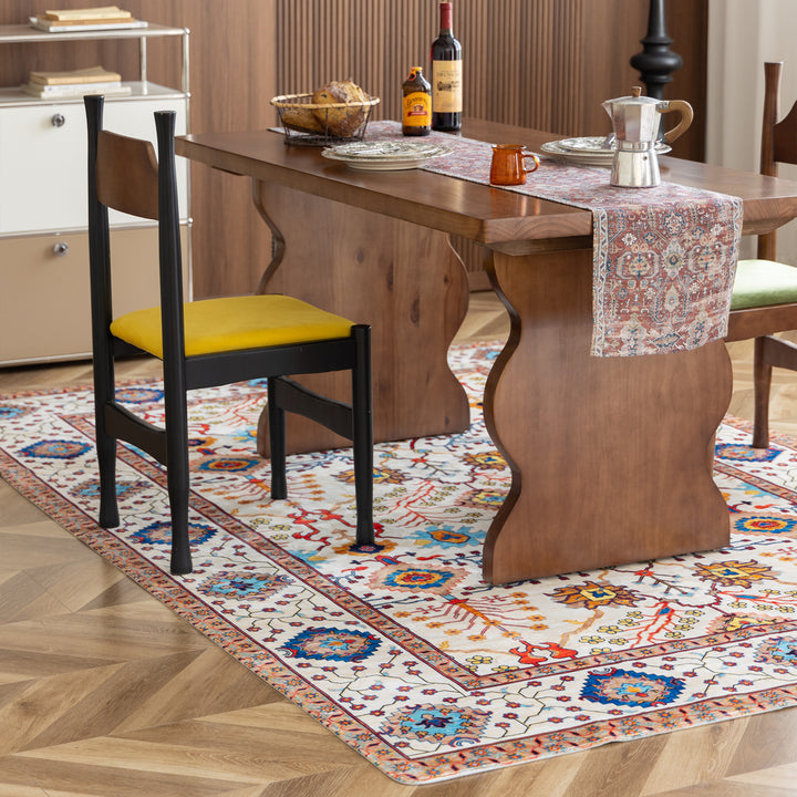 Living room rug in oriental suzani style with fine border Kalsten