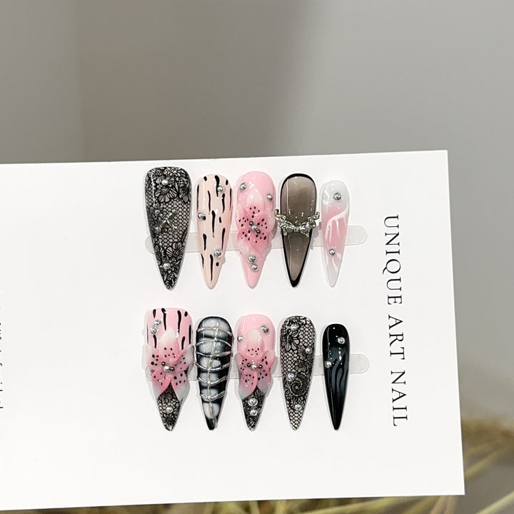 Press-On Nail Art