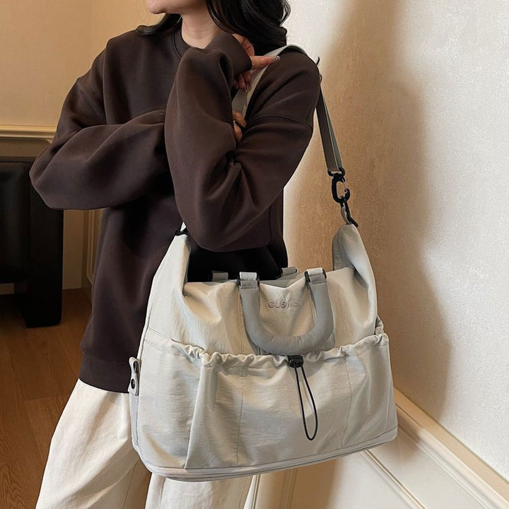 Multi-Pocket Travel Duffel Bag Kalsten