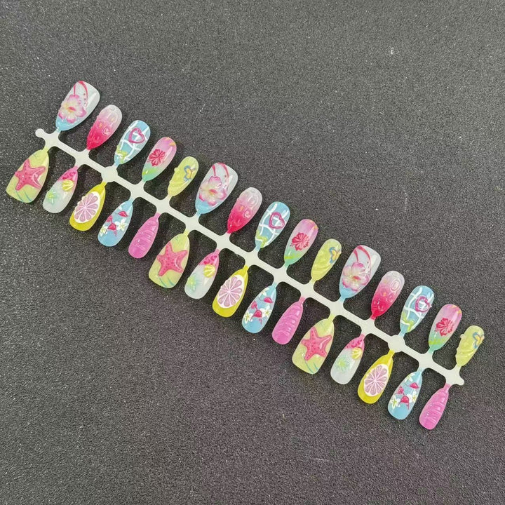 Artistic Themed Press-On Nail Tips Kalsten