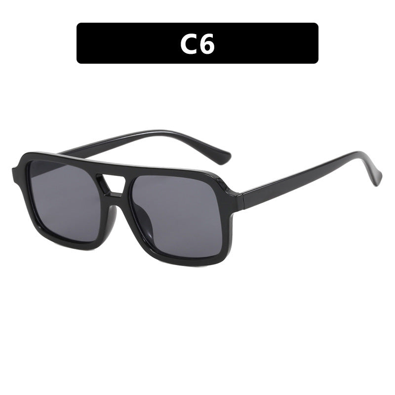 Women’s fashionable sunglasses in elegant rectangular format Kalsten