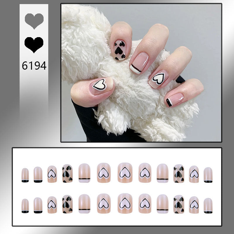 Minimalist Press-On Nail Art