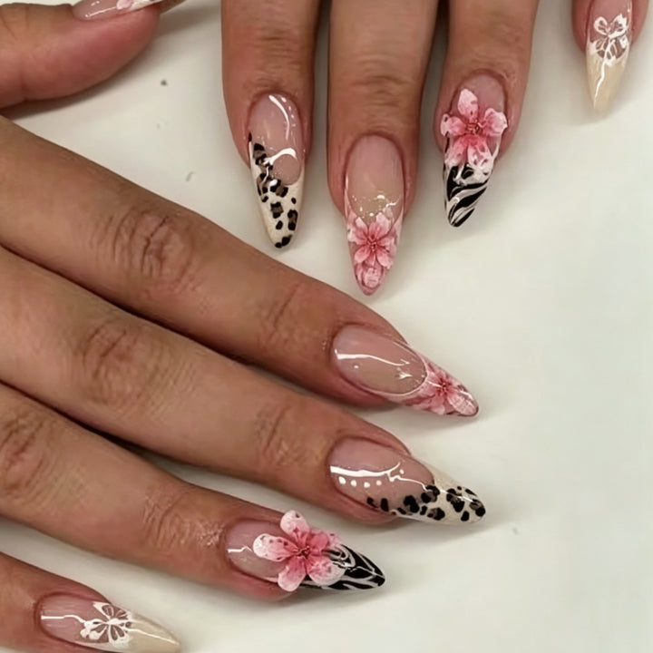 Artistic Floral and Animal Print Press-On Nails Kalsten
