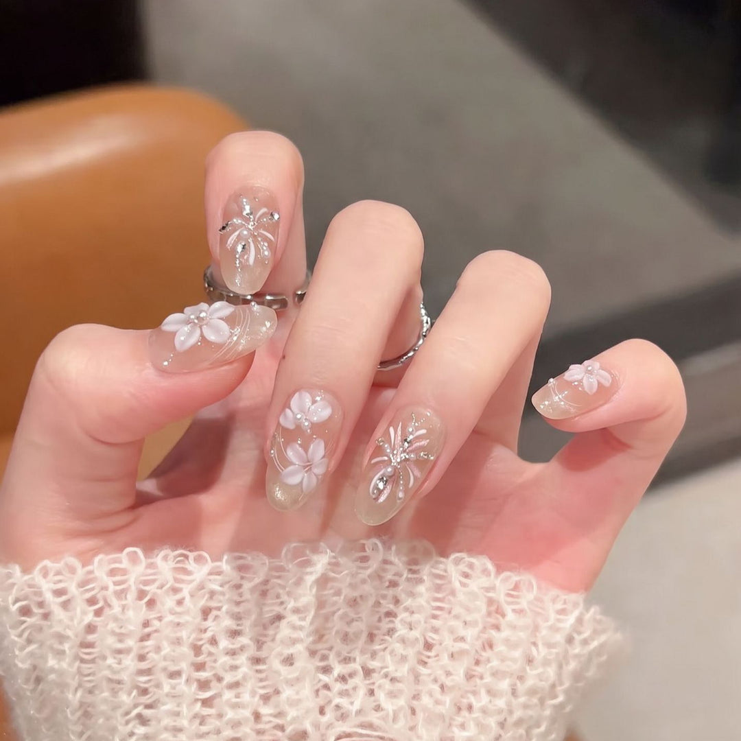 Decorative Floral Press-On Nail Art Set Kalsten
