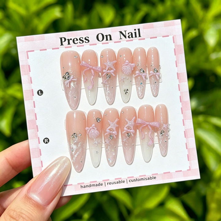 Artistic Press-On Nail Art Set with Star and Floral Accents