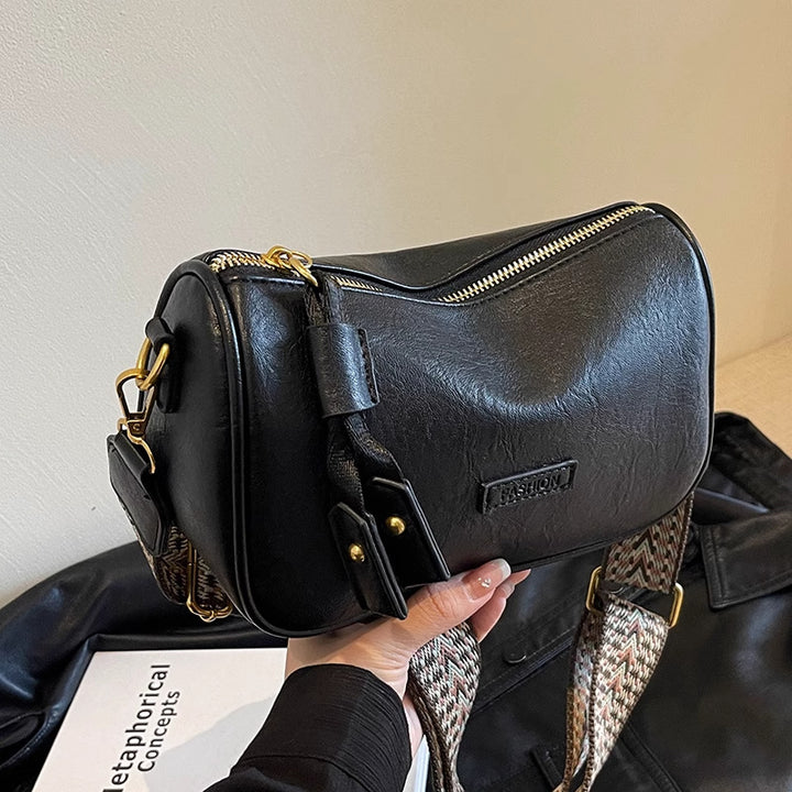 Elegant Zip-Closure Crossbody Bag Kalsten