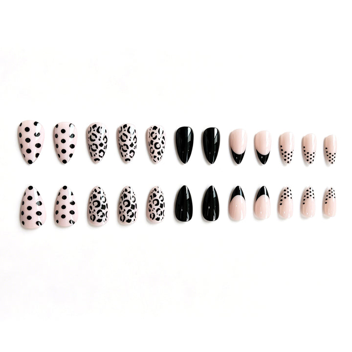 Decorative Almond-Shaped Nail Art Kalsten