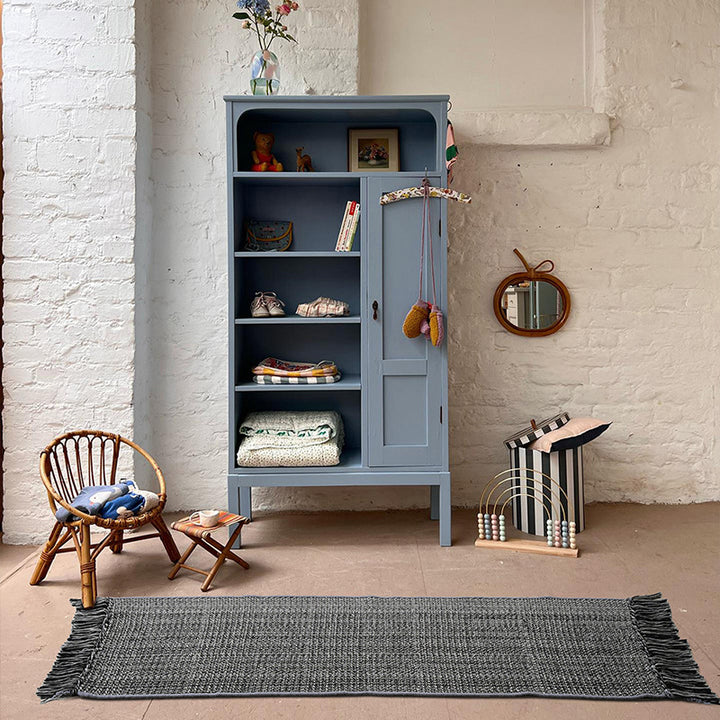 Woven table runner with dense herringbone jacquard and fringes Kalsten