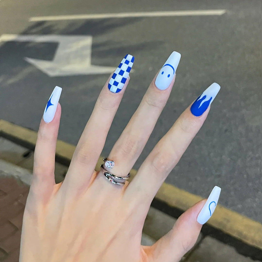 Artificial nail set with creative geometric design Kalsten