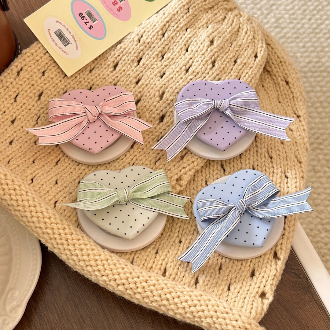 Heart-shaped cosmetic box with bow motif Kalsten