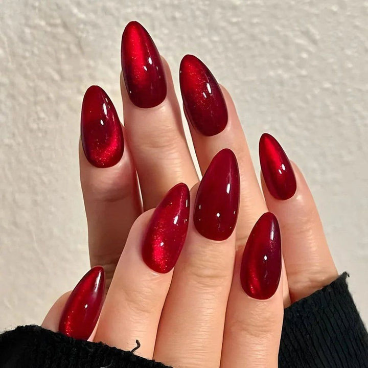 Glamorous Lace Fake Nails Kalsten
