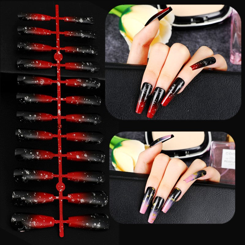 Elegant artificial nails with gold accents Kalsten