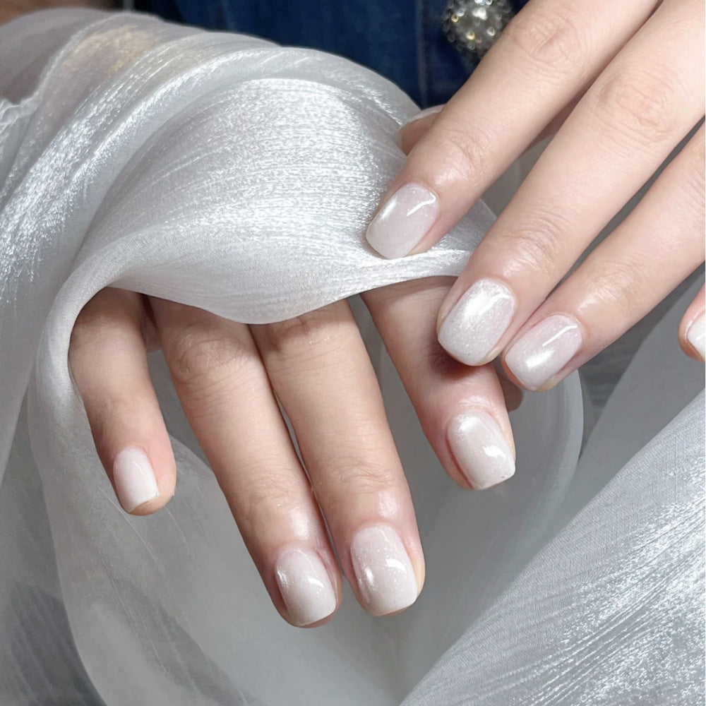 Press-On Nail Set with Elegant Glossy Finish Kalsten