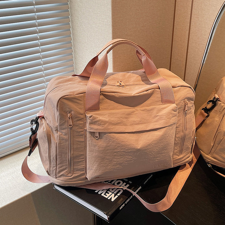 Versatile Multi-Compartment Duffle Bag