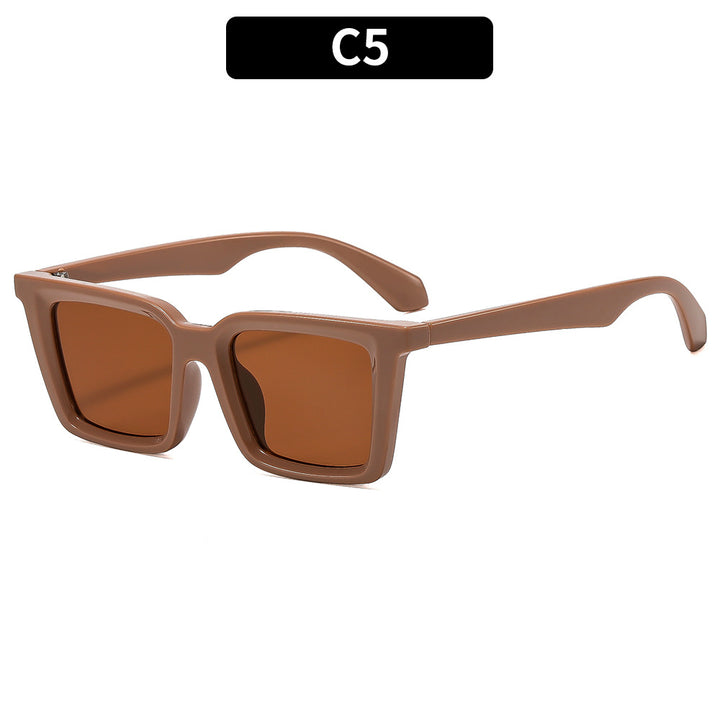 Chic Retro-Inspired Square Frame Sunglasses