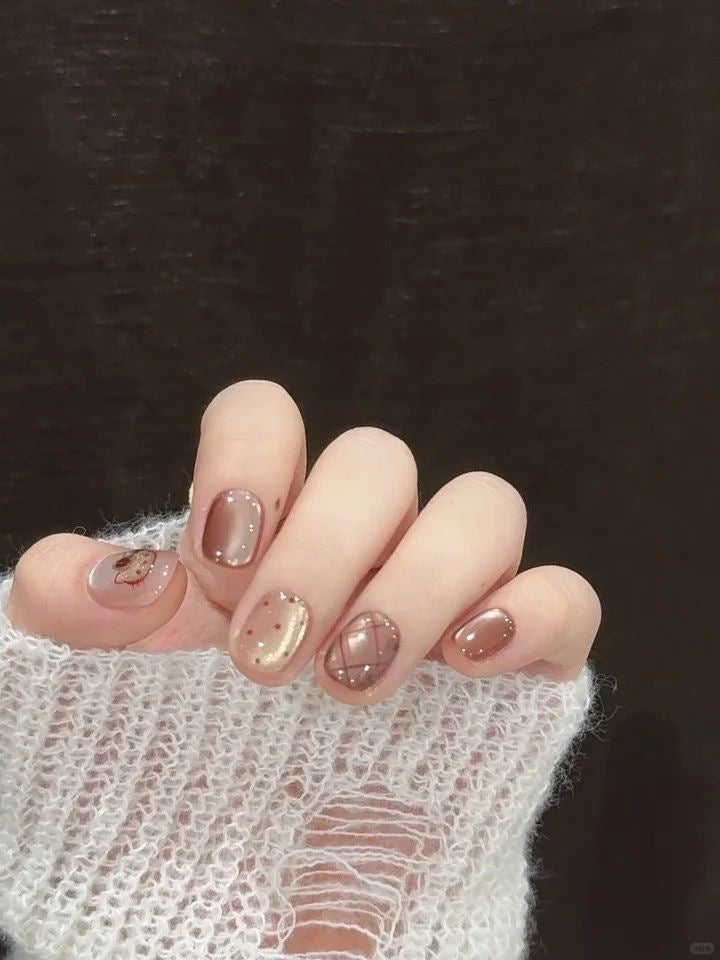 Artistic Heart Pattern Nail Art Extensions Kalsten