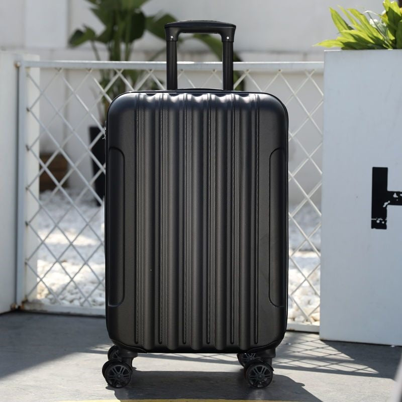 Hard Shell Suitcase With High Strength Material And TSA Lock Kalsten