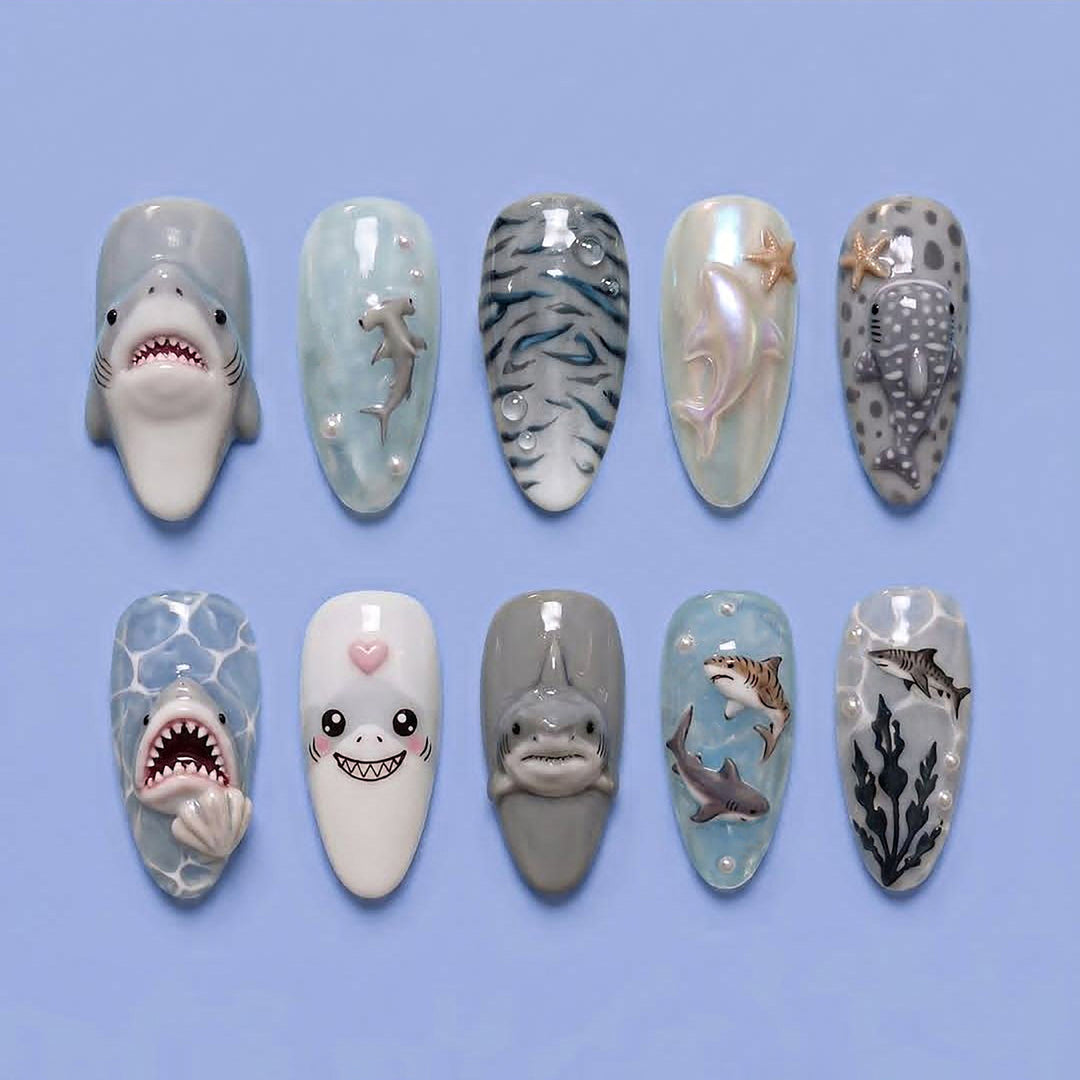Marine Life-Themed Press-On Nail Art Set