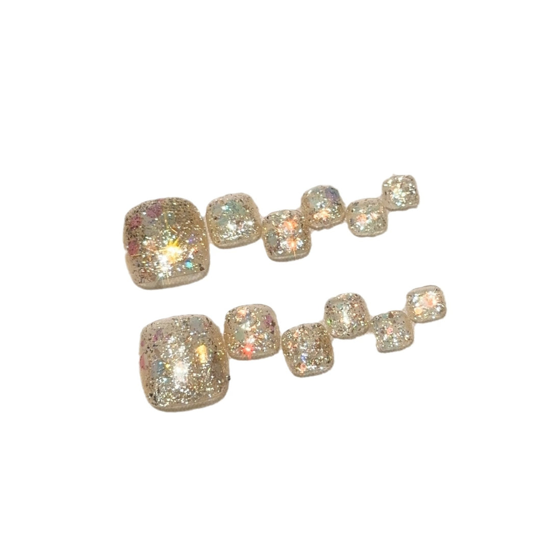 Glamorous Glittering Press-On Nails