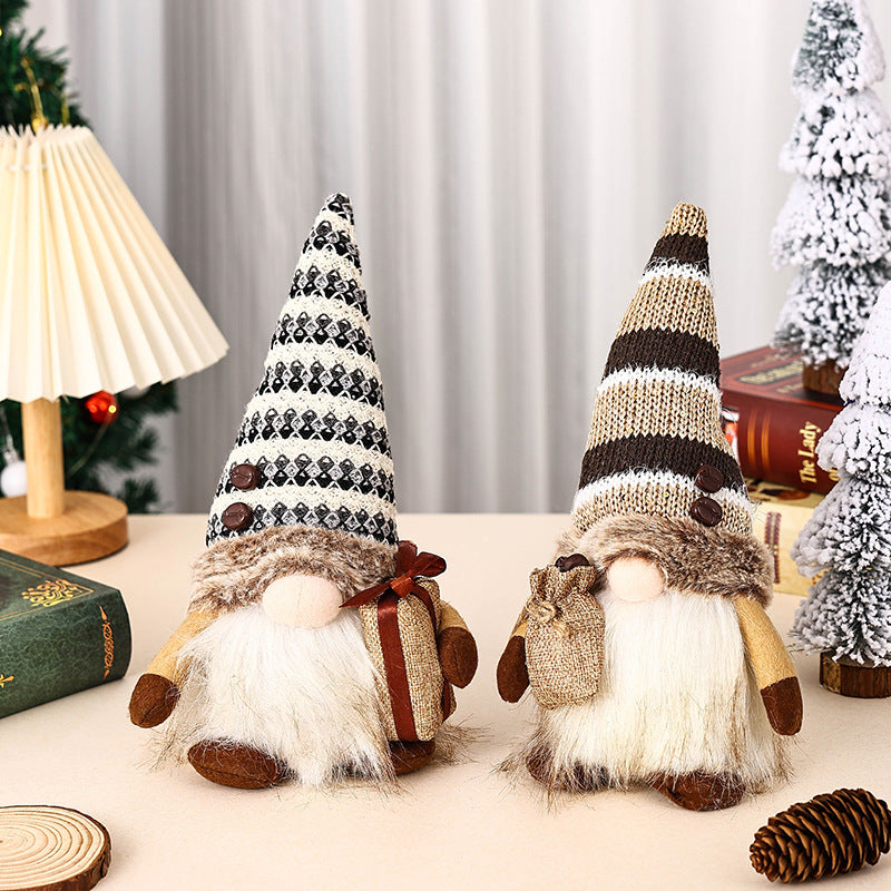 Decorative Christmas gnome with gift package Kalsten