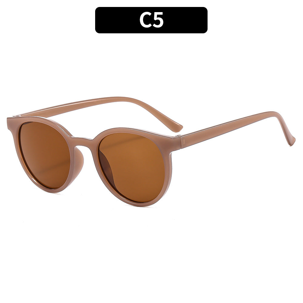 Vintage-Inspired Round Frame Sunglasses