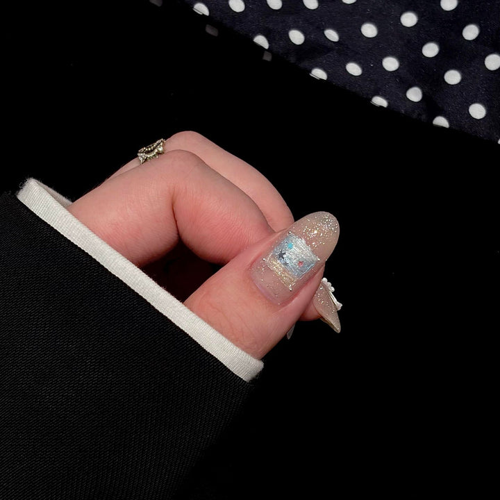 Acrylic Nail Set with Dreamy Glitter and Pearl Designs Kalsten