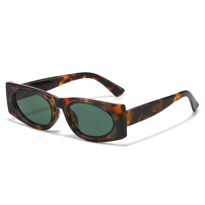 Retro-Inspired Wide-Frame Sunglasses Kalsten