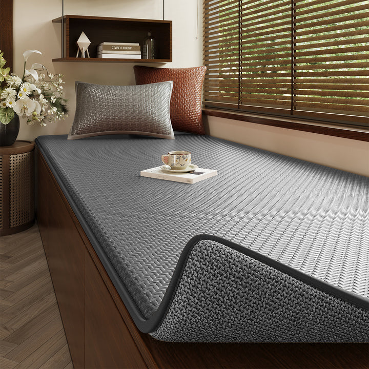 Textured Bed Cover Mat Kalsten