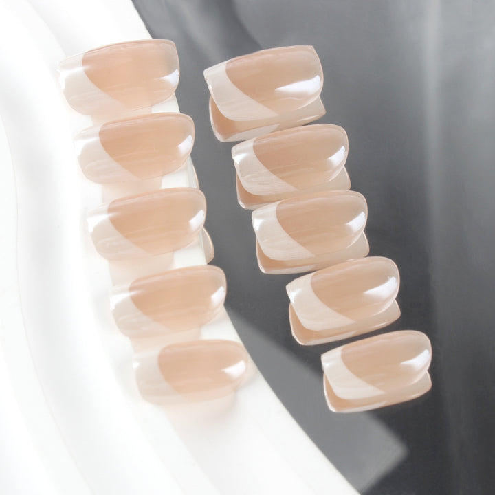 French Tip Press-On Nail Art Set Kalsten
