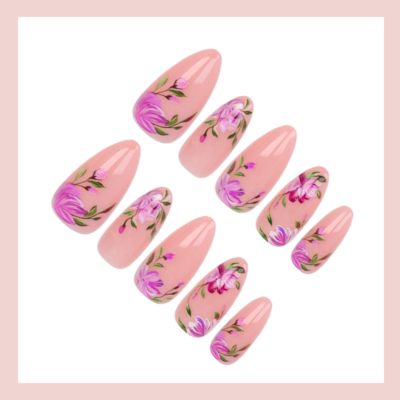 Artificial nail set with stylish floral design Kalsten