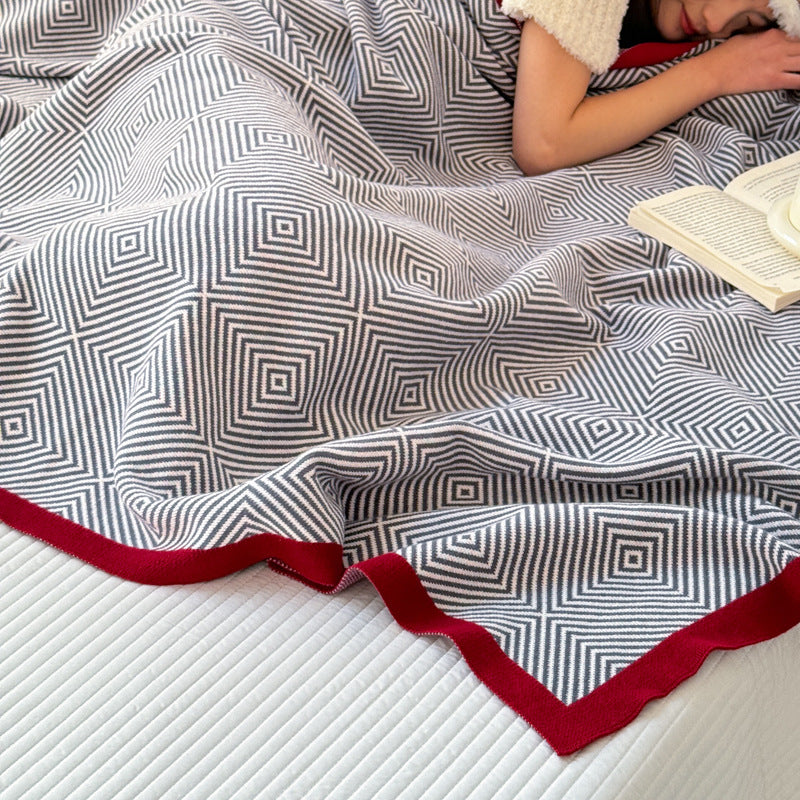 Geometric Patterned Soft Throw Blanket