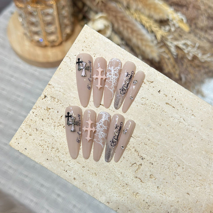 Luxury Gothic Press-On Nail Art Set Kalsten
