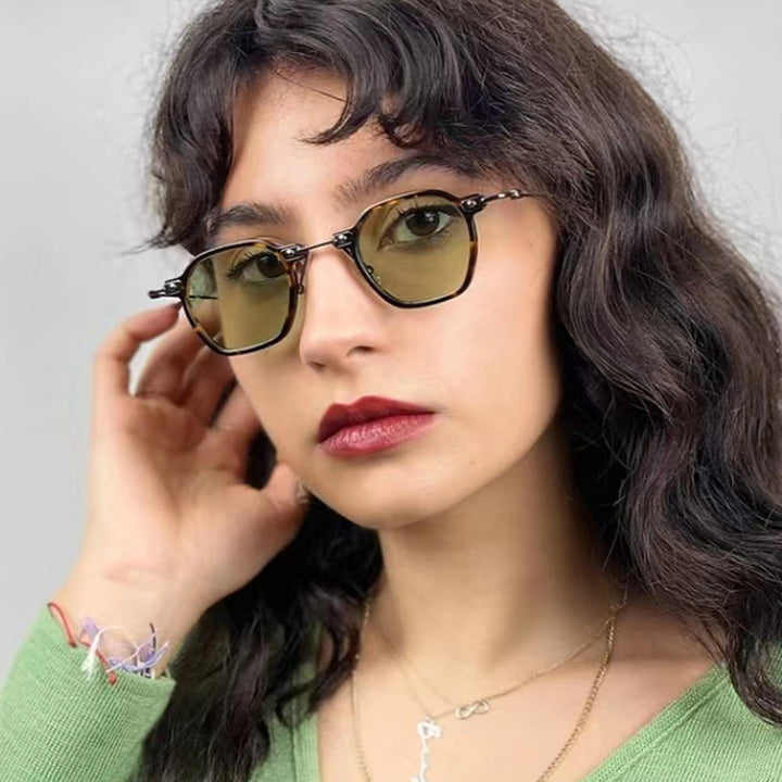 Women's fashionable sunglasses in elegant design with hexagonal frame Kalsten
