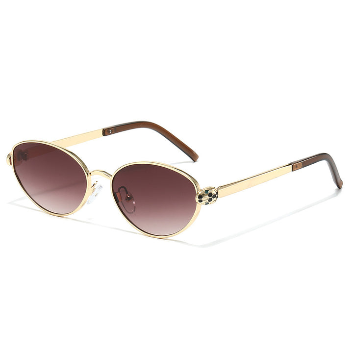 Chic Cat-Eye Sunglasses with Luxurious Gold Accents Kalsten