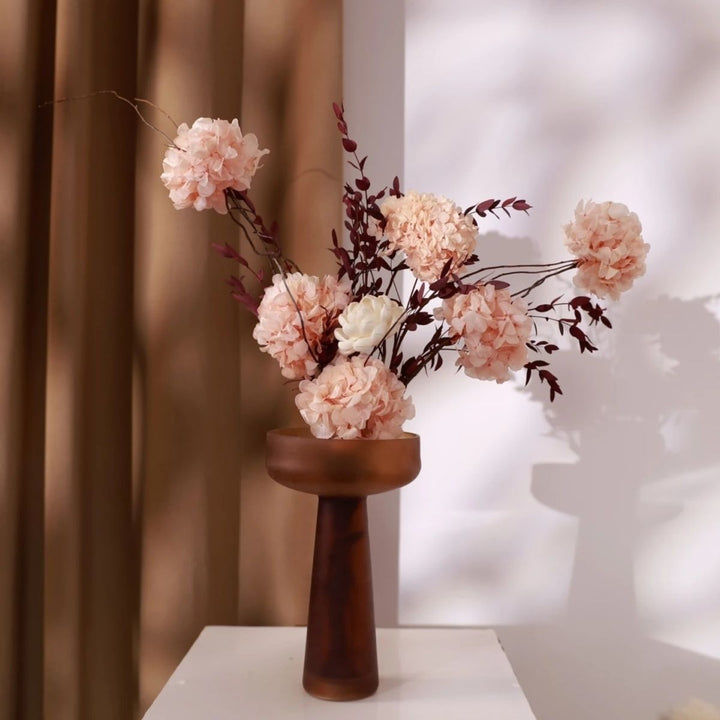 Artistic Floral Sculpture