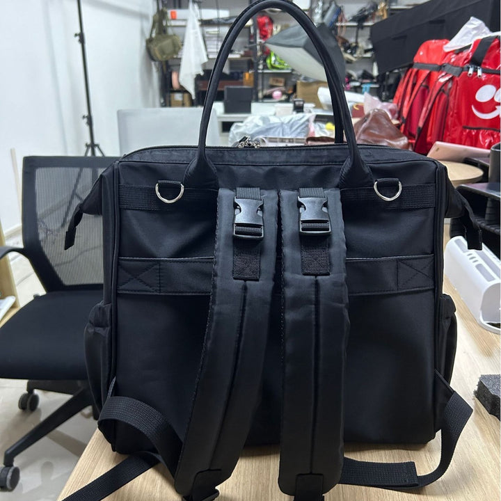 Elegant Weekender Bag with Multiple Compartments Kalsten