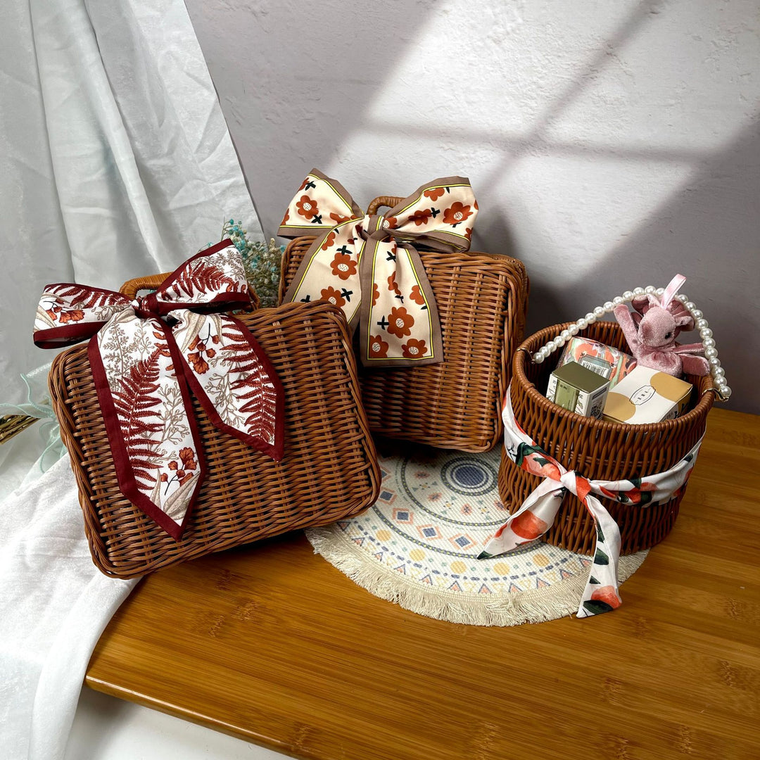 Women's handcrafted cosmetic storage case Kalsten
