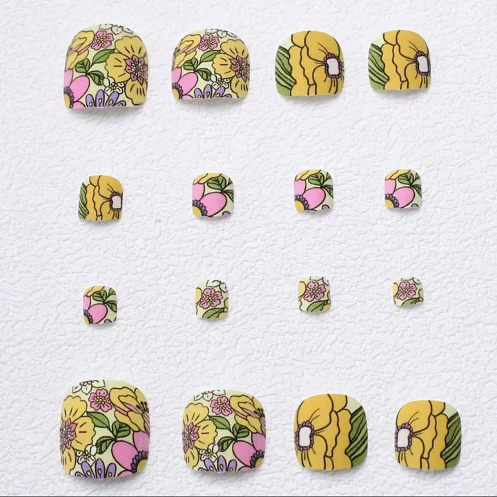 Artificial Nail Set with Colorful Flower Design Kalsten