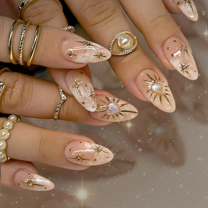 Decorative Nail Art Set with Luxury Metallic Accents Kalsten