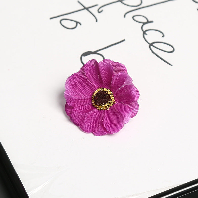 Decorative Floral Brooch for Decorative Wear