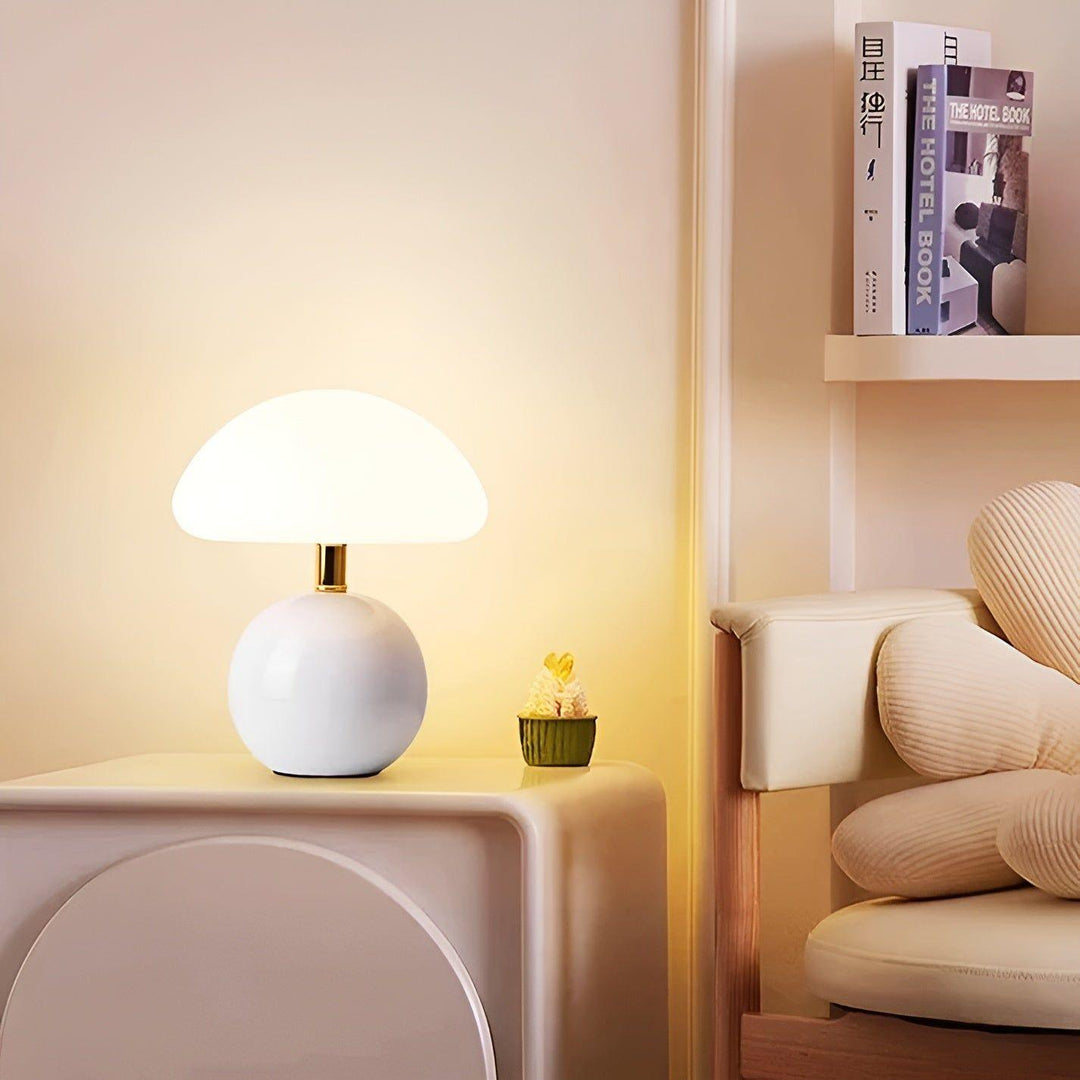 CreamyShine Lamp - Cozy Mushroom Bedside Lamp | Kalsten