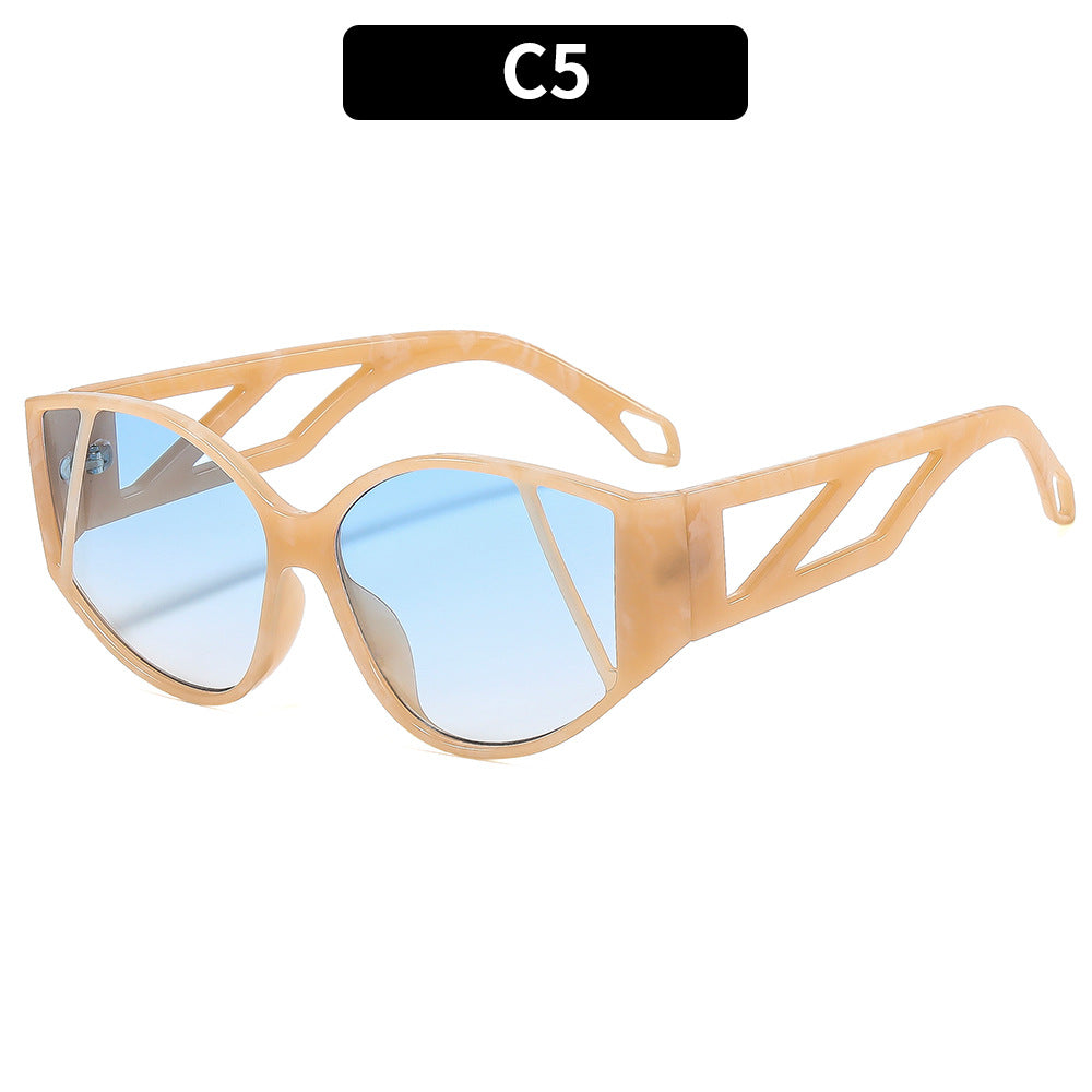 Trendy Cat-Eye Sunglasses with Decorative Geometric Accents